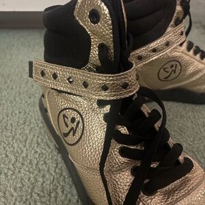 Zumba Fitness Gold and Black Athletic Shoes
